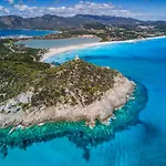 Aires, Seaview Southsardiniaholdays 펜션 키아